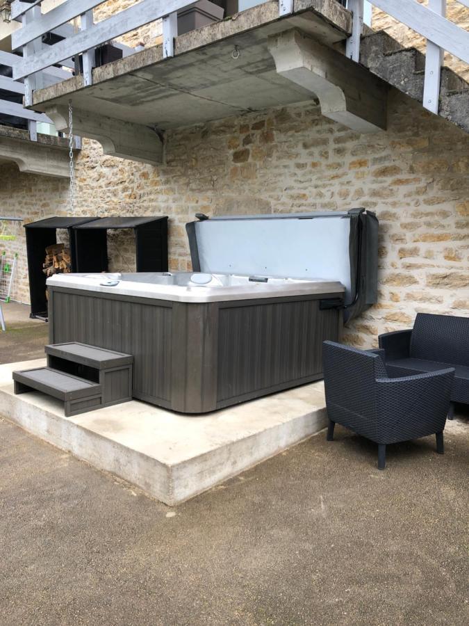 Au Lavoir Du Serein "La Billaude" Et "La Langouette" Saint-Germain-lès-Arlay Exterior foto